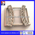 2013 fashionable silver zamak rhinestones metal garment / belt buckle